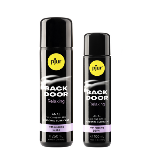 black bottles of Pjur Back Door Relaxing personal lubricant are lined up against a white background, decreasing in size from left to right. Each bottle has a yellow circular "pjur" logo at the top left. Below the logo, the words "BACK DOOR" are prominently displayed in white, with "Relaxing" written in a light purple banner underneath. 